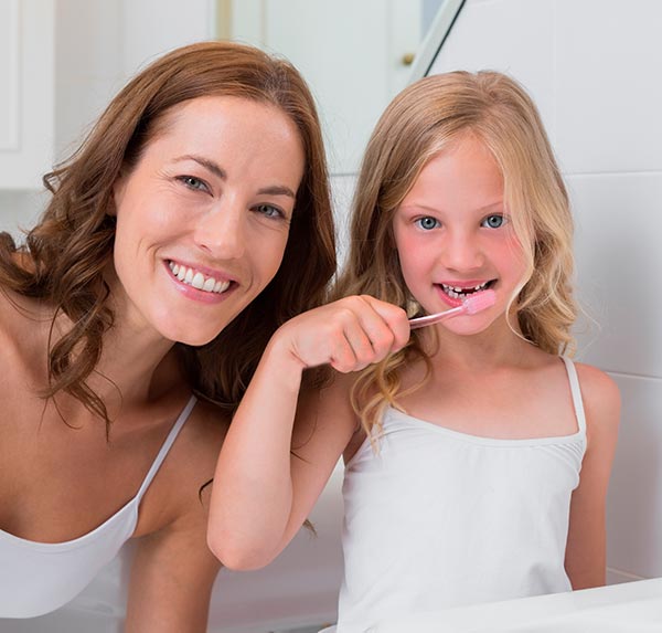 Higiene diaria y limpieza dental; vitales para una correcta salud bucal